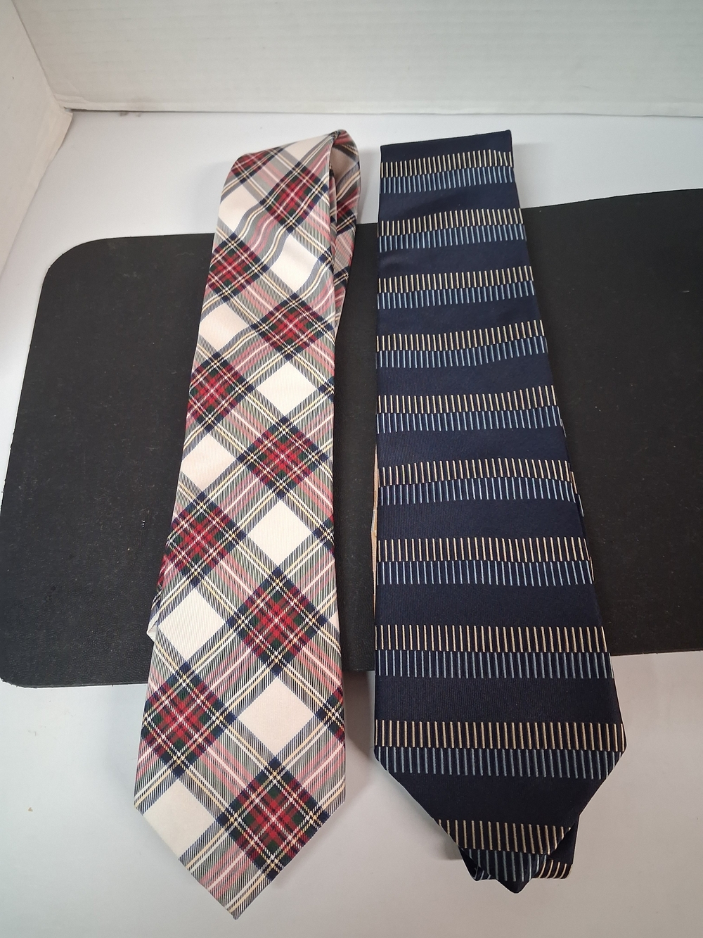Tommy Hilfiger Cream Plaid & Navy Striped Men's Tie Duo